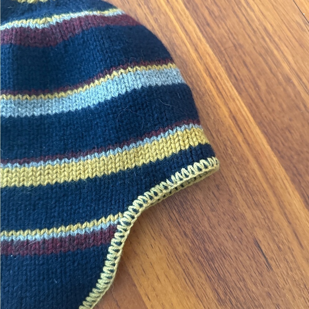 Striped Hat Beanie Earflap wool blue weatherproof brand - Picture 2 of 8